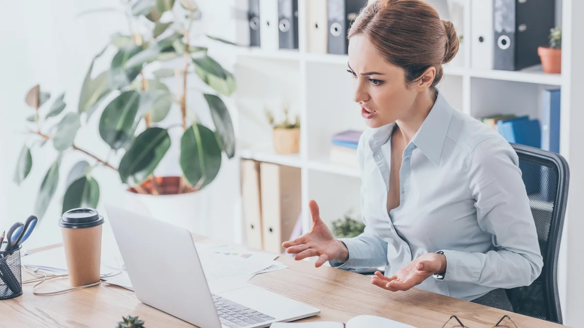 Phishing prin formulare de contact WordPress: detecție și blocare